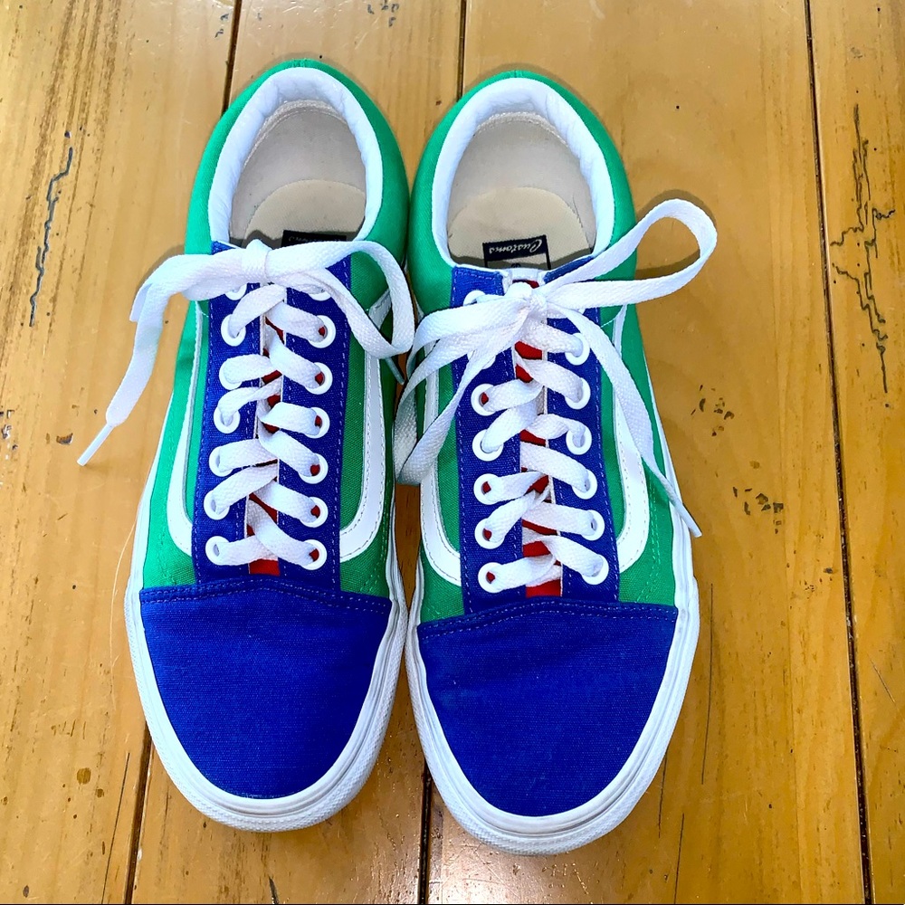 Vans Old Skool Multi Color Sneakers. Unisex. Size 7 Men or 8.5 Women.